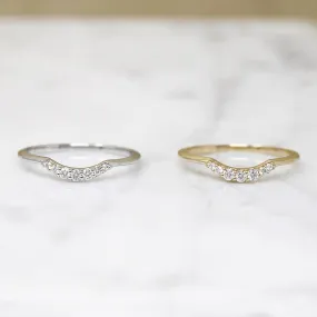 Curved Diamond Band in Recycled Gold